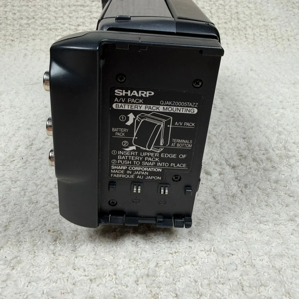 Sharp Viewcam VL-E35U 8mm LCD Camcorder Zoom 8 Hi-Fi Monaural with Box Manual